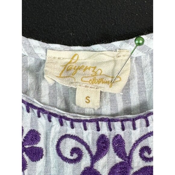Layerz‎ Clothing short sleeve striped boho top Womens Small Gray White Purple - Picture 6 of 8